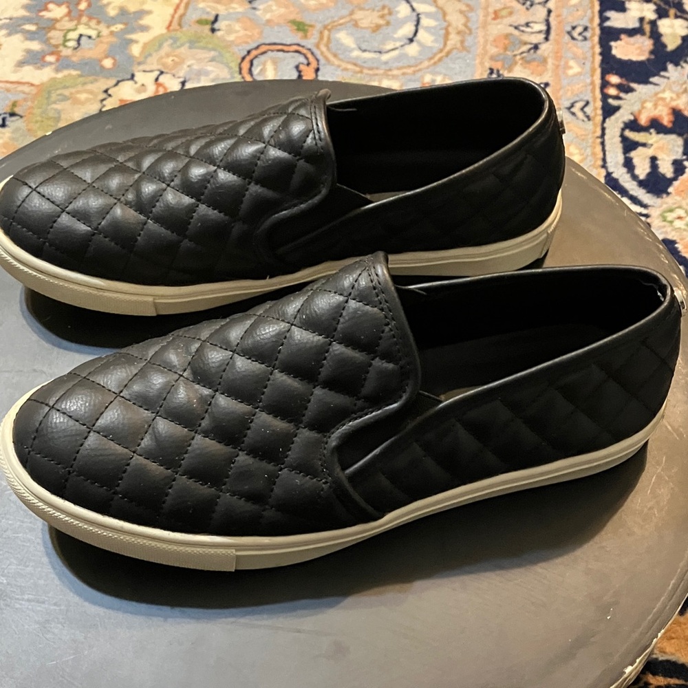 Steve Madden Black Quilted Slip-On Loafers